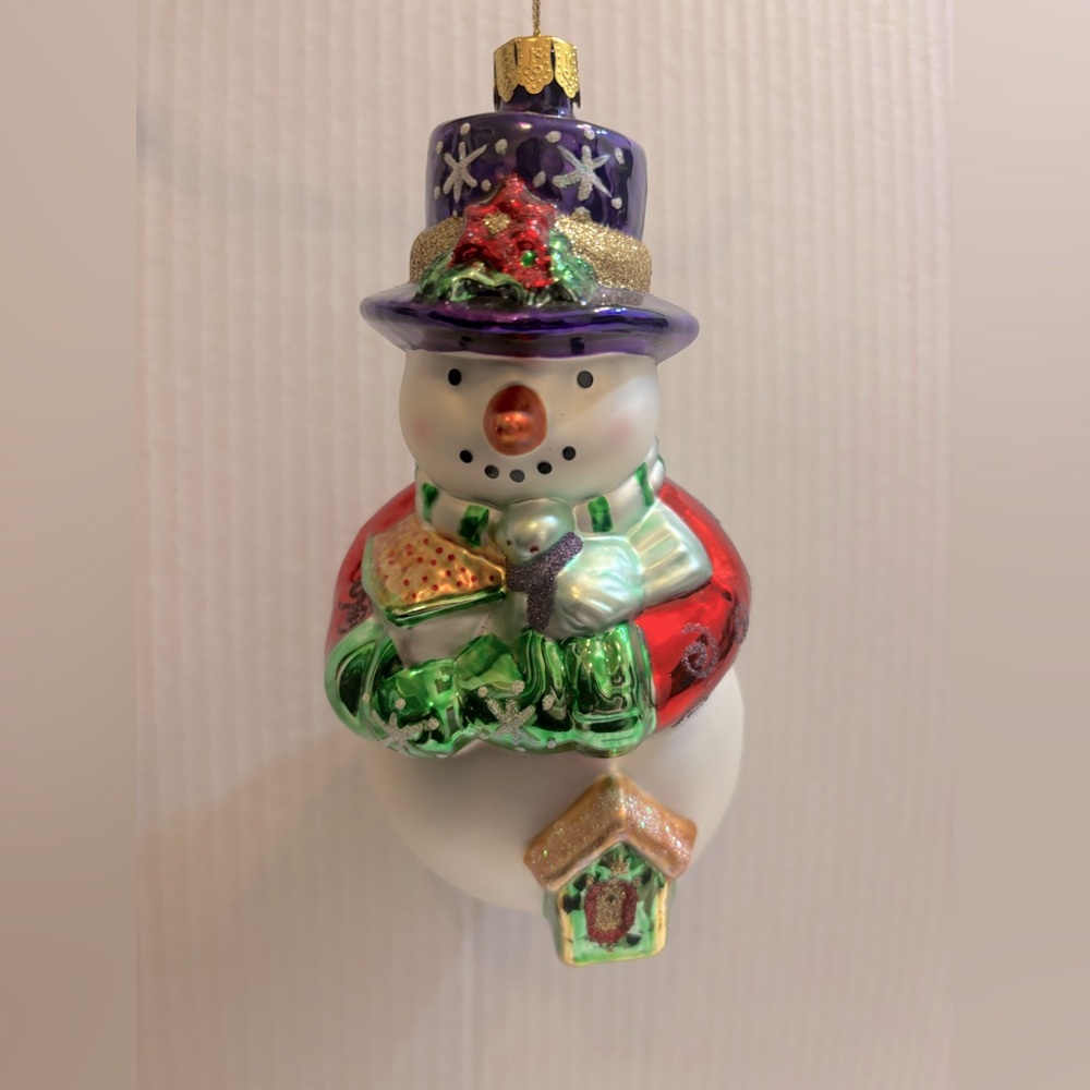 Vintage ‘Classic Snowman Feeding the Birds’ Handcrafted Glass Ornaments